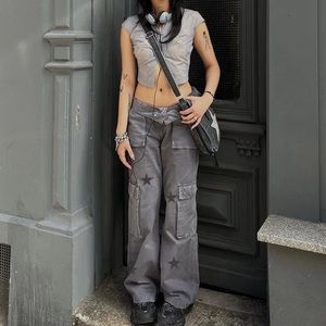 STAR DETAIL LOW RISE WIDE LEG JEAN